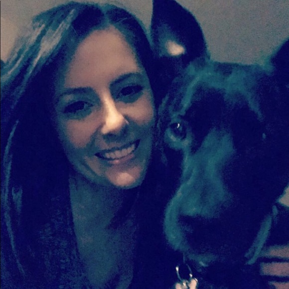 Meet your Posher, Ashley - Picture 1 of 1